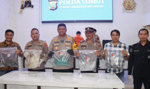 Kepolisian ketika memaparkan pengungkapan kasus pembunuhan.(Istimewa).