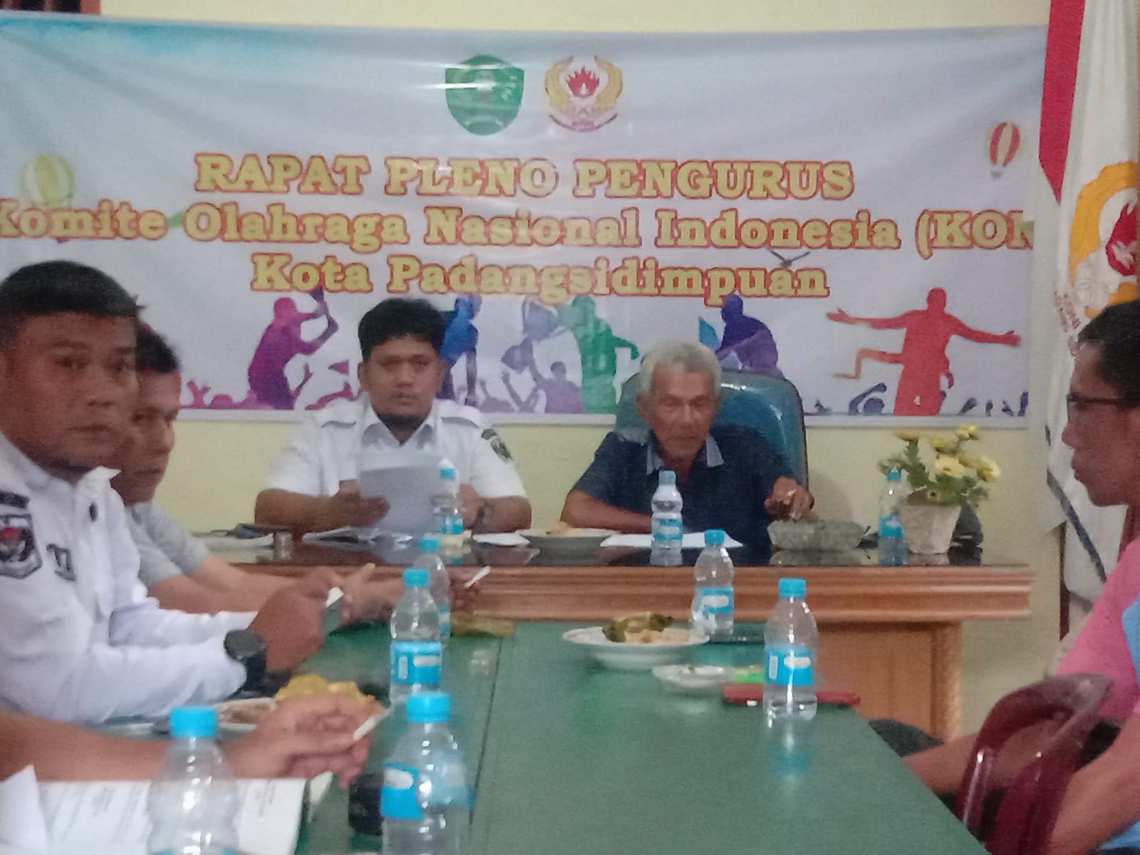 Suasana Rapat Pleno Pengurus untuk memilih dan menetapkan Plt Ketua KONI Kota Padangsidimpuan masa bakti 2023-2026, Rabu (29/5-24). Foto ; BP/Ist