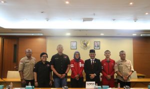Ketua DPRD Sumut,Sutarto bersama Pengurus NPC Sumut dan perwakilan atlet NPC.(Istimewa)