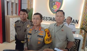 Kapolrestabes Medan memberikan keterangan kepada sejumlah awak media.(Istimewa)