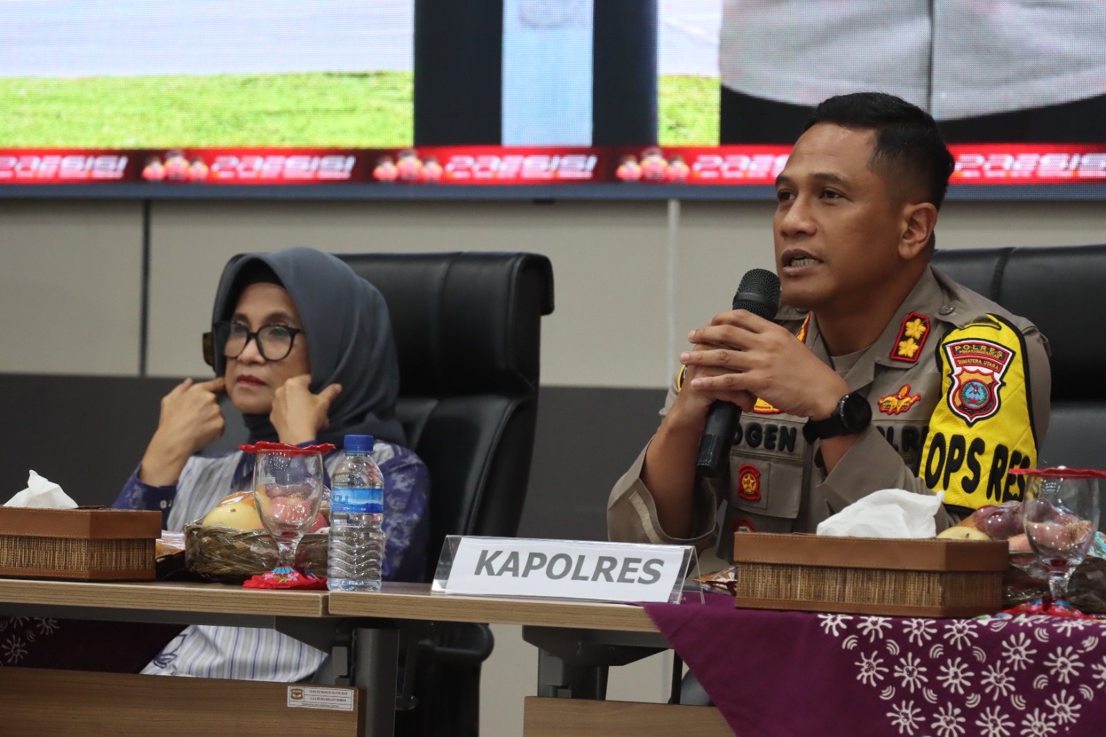 Kapolres Pematangsiantar ketika memberikan arahan.(Istimewa)