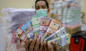 Kurs Rupiah Melemah Terhadap Dolar AS di Awal Pekan Ini