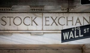 Lonjakan Saham Nvidia Tidak Mampu Menyelamatkan Wall Street dari Penurunan