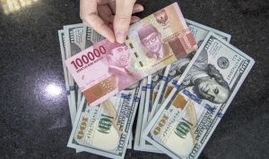 Nilai Tukar Rupiah Terhadap Dolar AS Melemah 44 Poin