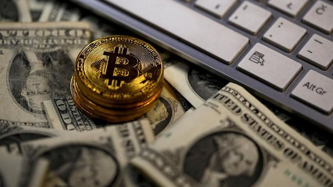 Pasar Kripto Melunak di Tengah Gelombang Pasokan Senilai Miliaran Dolar