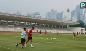 Malik Risaldi berlatih secara terpisah dalam sesi latihan resmi Timnas Indonesia di Stadion Madya Gelora Bung Karno, Jakarta, Sabtu (1/6/2024).