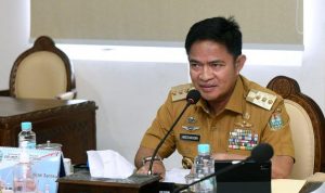 Pj Gubernur Sumut Hassanudin memimpin Rapat bersama Komite Olahraga Nasional Indonesia (KONI) Sumut terkait Persiapan PON XXI Aceh Sumut Tahun 2024 di Ruang Rapat, Lantai 10 Gubernur Sumut, Jalan Diponegoro No. 30, Medan. Turut Hadir Kepala Dinas Kepemudaan dan Keolahragaan Sumut Baharudin Siagian.