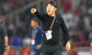 Coach Shin Tae-yong Tantang Flu dan Stres: Laga Hidup Mati Indonesia vs Filipina!