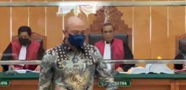 Sidang Vonis Seumur Hidup Teddy Minahasa