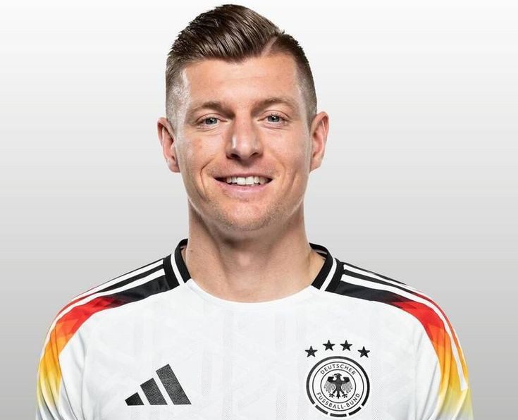 Foto: Toni kroos. Dilansir dari pinterest