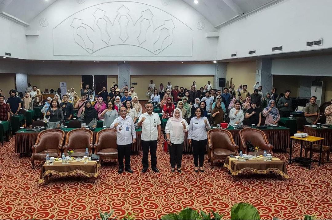 Sesi foto bersama setelah sosialisasi fasilitasi kekayaan intelektual 2024, di Medan, Rabu (19/6/2024). (Pemkab Medan)