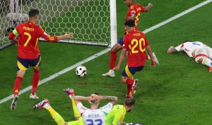 Momen ketika gol Timnas Spanyol menang atas Italia dan memimpin klasemen Grup B Euro 2024.