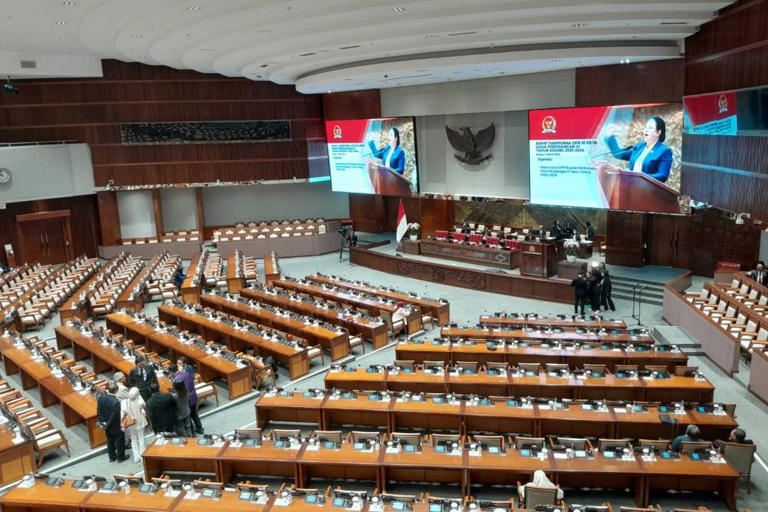 lebih dari 1.000 anggota DPR dan DPRD terlibat dalam perjudian daring atau judi online!