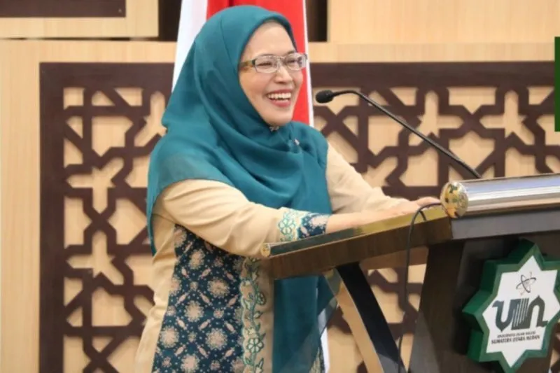Rektor Universitas Islam Negeri SUmatera Utara (UINSU) Medan Prof. Dr. Nurhayati, M.Ag.