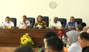 Penjabat (Pj) Gubernur Sumatera Utara, Agus Fatoni, memberikan instruksi tegas kepada pengurus KONI Sumut untuk memaksimalkan sisa waktu 72 hari menjelang PON XXI Aceh-Sumut Tahun 2024.
