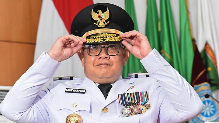 Sumber: Wikipedia