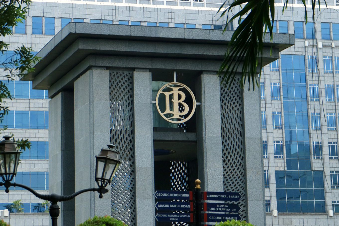 Ekonomi RI Lesu, Laba Bank Jadi Korban!