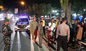 Tim gabungan ketika melakukan patroli di lokasi rawan pungli, balap liar dan begal.(Istimewa).