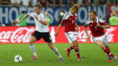 Timnas Jerman mengamankan tempat di perempatfinal Euro 2024 setelah mengalahkan Denmark dengan skor 2-0.