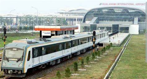 harga tiket Kereta Api (KA) Bandara dari Medan ke Kualanamu resmi turun.