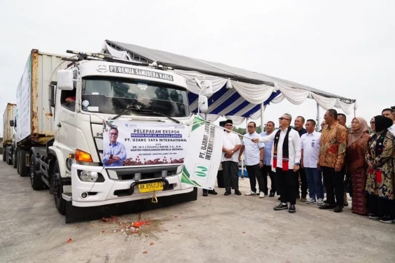 10 kontainer kopi green bean dari Sumatera Utara resmi diekspor ke Amerika Serikat pada Senin (1/7/2024).