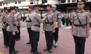 Tiga Pejabat Utama Polrestabes Medan (PJU), Kamis (4/7) siang menjalani proses serah terima jabatan.