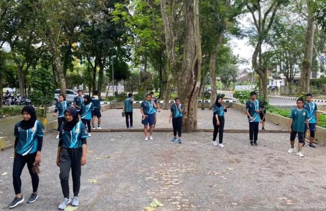 Atlet petanque Sumut berlatih persiapan untuk menghadapi PON XXl 2024 Aceh-Sumut.