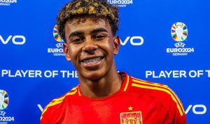 Lamine Yamal menciptakan sejarah baru di Piala Eropa dengan menjadi pemain termuda yang mencetak gol dalam sejarah turnamen bergengsi ini.
