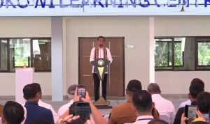 Presiden Joko Widodo (Jokowi) meresmikan fasilitas pendidikan terbaru, Jokowi Learning Center, yang berlokasi di SMA Kebangsaan, Kabupaten Lampung Selatan, Provinsi Lampung, Kamis.