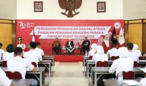 Sebanyak 76 calon Pasukan Pengibar Bendera Pusaka (Paskibraka) tingkat nasional tengah menjalani latihan intensif di Taman Rekreasi Wiladatika, Cibubur, Depok, Jawa Barat, sebagai persiapan menghadapi peringatan Hari Ulang Tahun (HUT) ke-79 Republik Indonesia di Ibu Kota Nusantara (IKN).