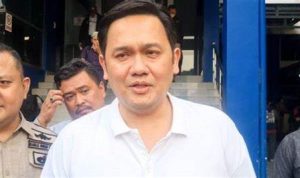 Farhat juga menyoroti kasus Vina Cirebon yang diklaimnya telah menzalimi banyak pihak, termasuk Pegi Setiawan.