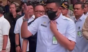 Keputusan tegas dari Wali Kota Medan, Bobby Nasution, untuk mengosongkan Mall Centre Point telah menggegerkan Medan.