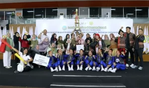 Tim Senam Kreasi Sumatera Utara telah mengukir prestasi gemilang dengan meraih juara ketiga dalam kompetisi bergengsi Piala Ibu Negara 2024 di Jakarta.
