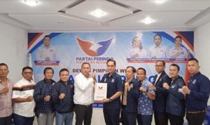 Calon walikota Medan, Rico Waas, resmi mendaftarkan diri ke Partai Perindo.