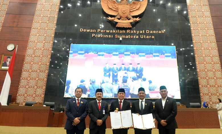 Pemerintah Provinsi Sumatera Utara (Pemprov Sumut) melalui Pj Gubernur Agus Fatoni, menekankan pentingnya penetapan pertanggungjawaban pelaksanaan APBD menjadi Peraturan Daerah (Perda).