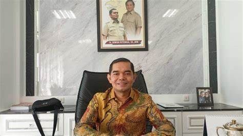 Ketua Gerindra Medan, Ihwan Ritonga.