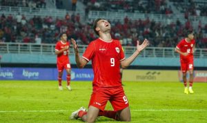 Timnas Indonesia U-19 berhasil meraih gelar juara Piala AFF U-19 2024 setelah menaklukkan Thailand U-19 dengan skor tipis.