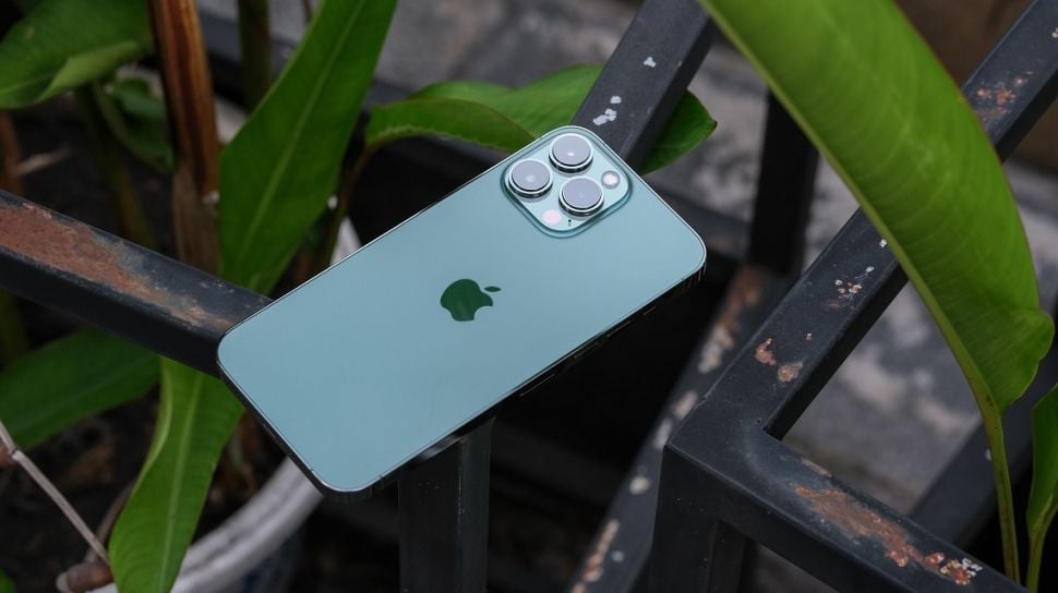 Apple Diskon Besar! Harga iPhone Terjun Bebas