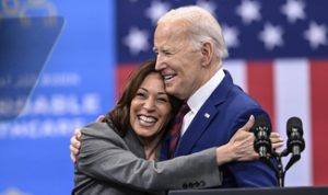 Bursa Asia-Pasifik Melemah Seiring Mundurnya Joe Biden