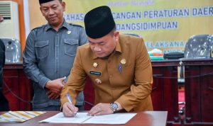 Menteri PUPR yang juga Plt Kepala Otorita IKN, Basuki Hadimuljono, serta jajaran OIKN.