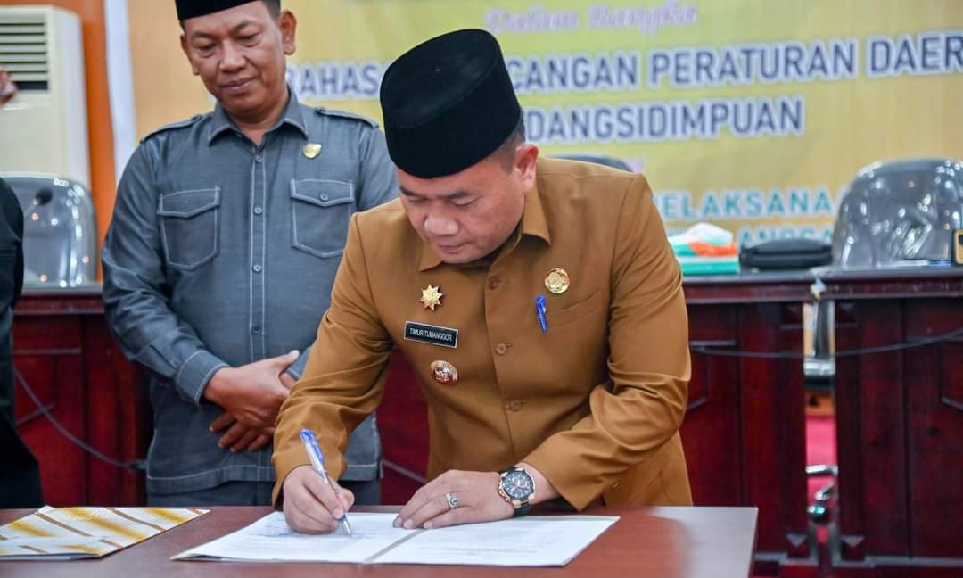 Menteri PUPR yang juga Plt Kepala Otorita IKN, Basuki Hadimuljono, serta jajaran OIKN.