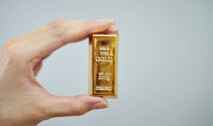 Harga Emas Pegadaian Melemah pada Perdagangan Kamis, 11 Juli 2024