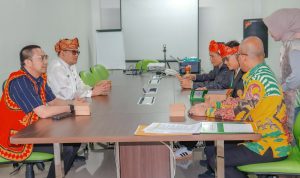 Kadis Kesehatan Medan Taufik Ririansyah saat akreditasi RSUD H Bachtiar Djafar. BP/erwan