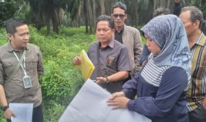 Pengadilan Negeri Stabat lakukan sidang lapangan di lahan sengketa PT Buana Estate Desa Cinta Raja, Kecamatan Secanggang. Photo:Sangkot Sihotang