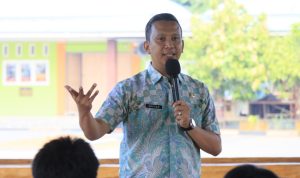 Kadis Kominfo Kota Binjai Sofyan Syahputra Siregar S.STP, M.AP sebagai Narasumber Masa Pengenalan Lingkungan Sekolah(MPLS) di SMA PABA.