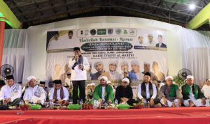 Wali Kota Binjai ajak masyarakat bersholawat untuk menciptakan akhlak mulia.