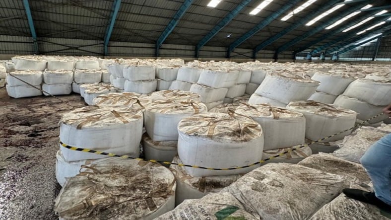 Kejaksaan Agung Sita 2.254 Ton Gula Pasir dalam Kasus Korupsi