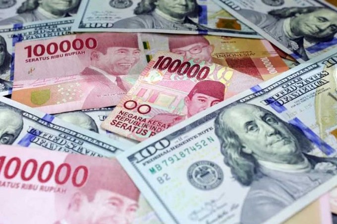 Kurs Rupiah Hari Ini Turun 46 Poin, Rp16.304 per Dolar AS