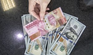 Rupiah Melemah Terhadap Dolar AS, Bertengger di Level Rp16.315/US$
