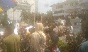 Para jukir saat demo di Balai Kota Medan. BP/erwan